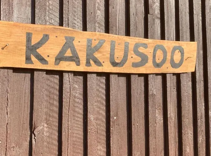 Kakusoo Ouemaja * Hanikase